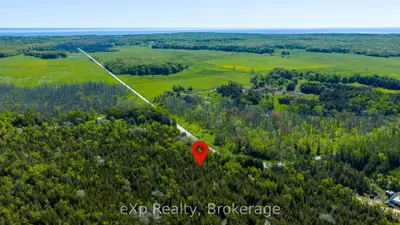 205 East Road, Northern Bruce Peninsula, On N0h 1w0