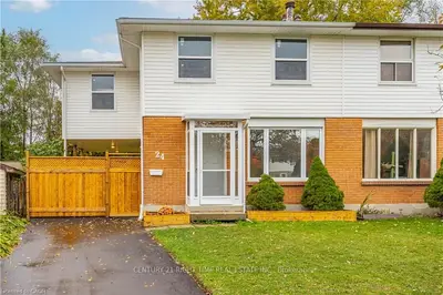 Semi-Detached in London East