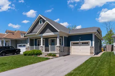 Detached in Fort Erie