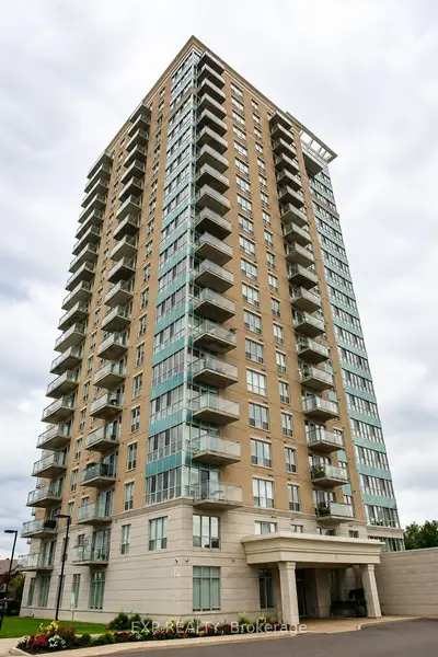 Condo Apartment in Vanier and Kingsview Park