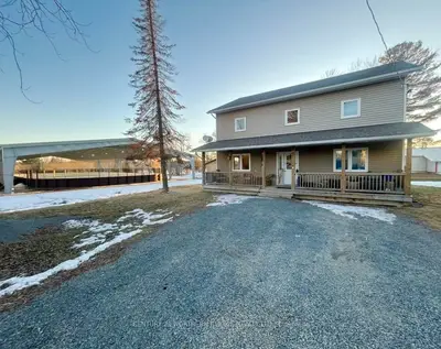 Detached in Chapple