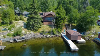 Detached in Kenora Remote Area