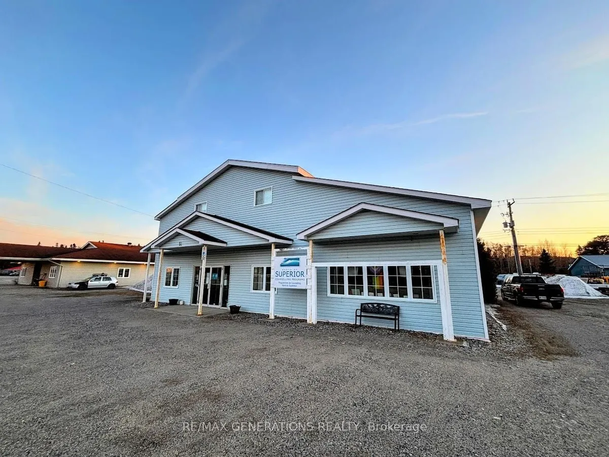 51 Peninsula Road, Marathon, On P0t 2e0
