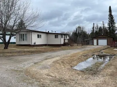 MobileTrailer in Kenora Remote Area