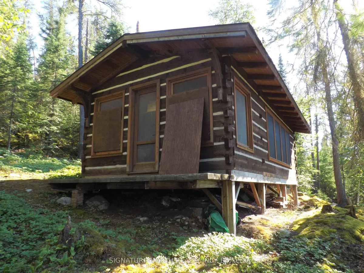 Detached in Rainy River Remote Area