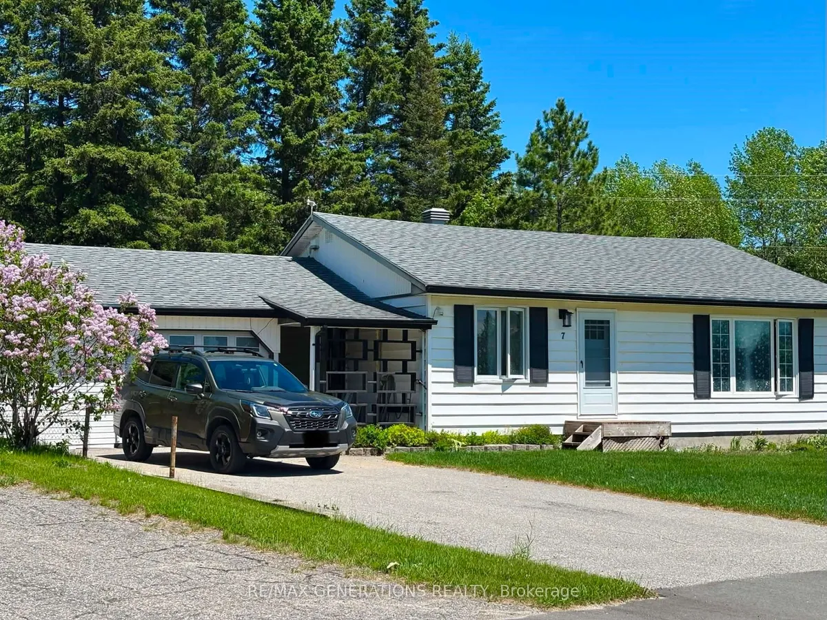 7 Swallow Drive, Manitouwadge, On P0t 2c0