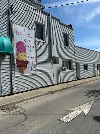 8164 Cummington Square W, Niagara Falls, On L2g 6v9