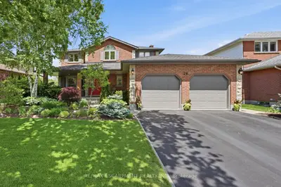 Detached in Guelph