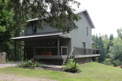 1082 Green Lake Road, Algonquin Highlands, On K0m 1s0