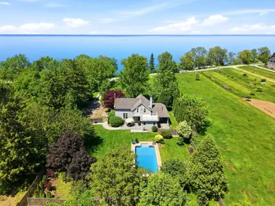 4698 Sandy Cove Drive, Lincoln, On L0r 1b1