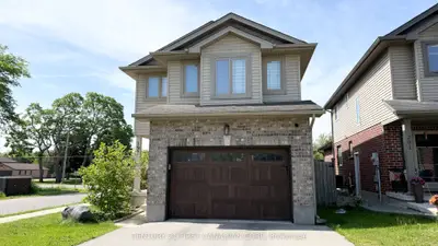 Detached in London East