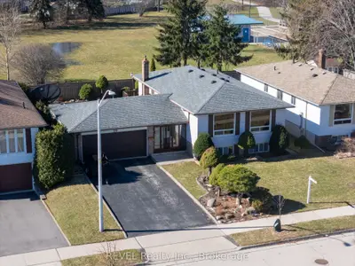 Detached in Hamilton