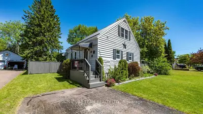 Detached in Pembroke