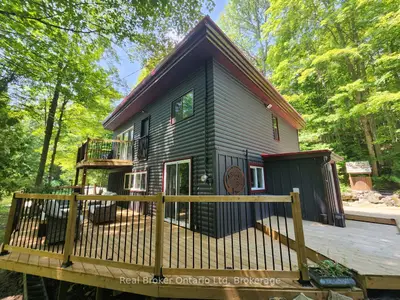 12 7th Avenue, South Bruce Peninsula, On N0h 2t0
