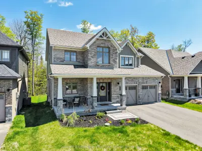25 Eaglecrest Avenue, Huntsville, On P1h 0g5