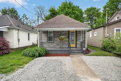 55 Merritt Street, Welland, On L3c 4t2