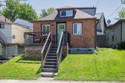 198 Raglan Road, Kingston, On K7k 1l6