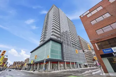 Condo Apartment in Ottawa Centre