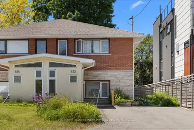 Semi-Detached in Britannia Heights - Queensway Terrace N and Area