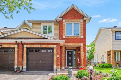 Att/Row/Townhouse in Orleans - Cumberland and Area