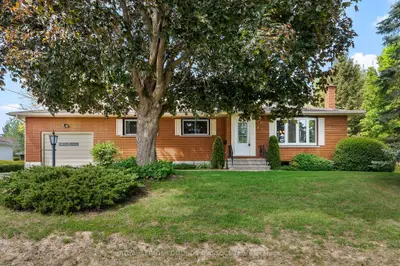 Detached in Pembroke