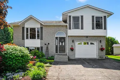 Detached in Elizabethtown-Kitley