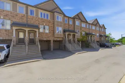 201 Westbank Trail 13, Hamilton, On L8j 0h5