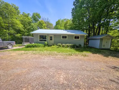 722 South Horn Lk Road, Armour, On P0a 1c0