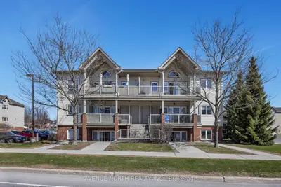 Condo Townhouse in Barrhaven
