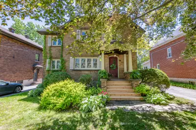 Detached in Tunneys Pasture and Ottawa West