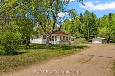Detached in Brudenell, Lyndoch and Raglan