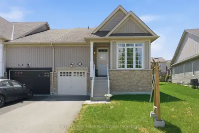 56 Deacon Crescent, Kawartha Lakes, On K9v 0l5