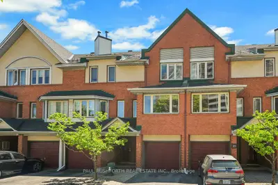 2828 RICHMOND Road 18, Britannia Heights - Queensway Terrace N and Area, ON K2B 8S1