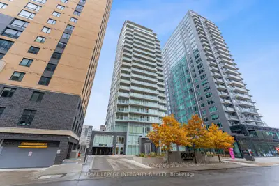 Condo Apartment in Dows Lake - Civic Hospital and Area