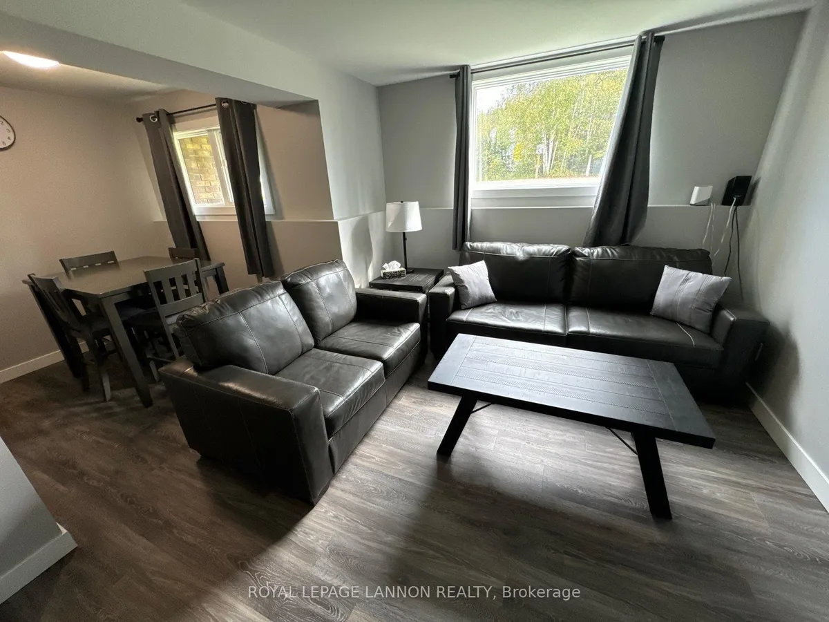 Condo Apartment in Schreiber