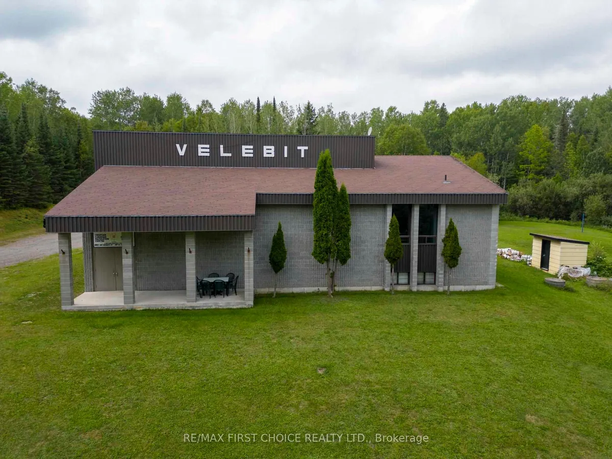 240 Alton Road, Thunder Bay, On P7g 2j7