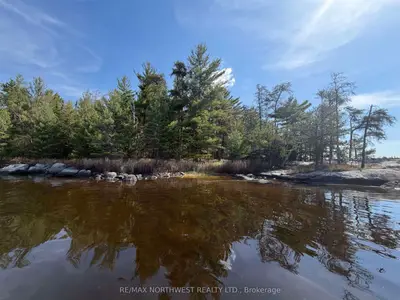 Detached in Rainy River Remote Area