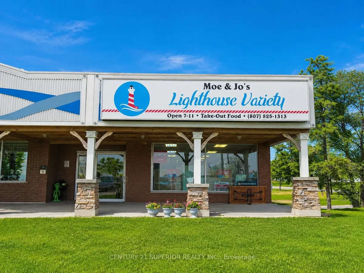 41 Simcoe Plaza, Terrace Bay, On P0t 2w0