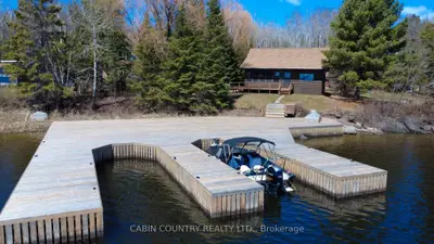 Detached in Kenora Remote Area