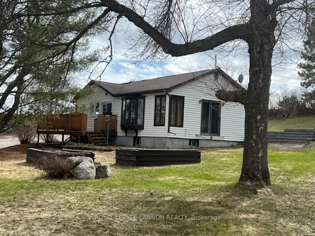 Detached in Sioux Lookout
