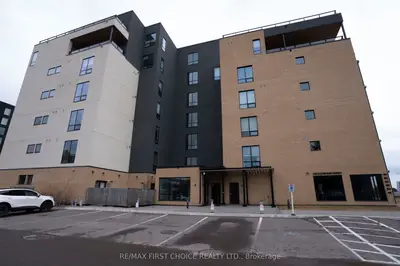 Condo Apartment in Thunder Bay