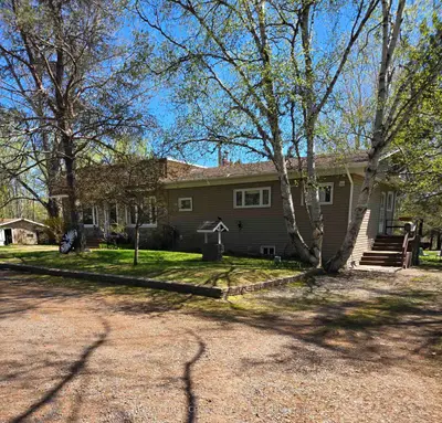 Detached in Shuniah