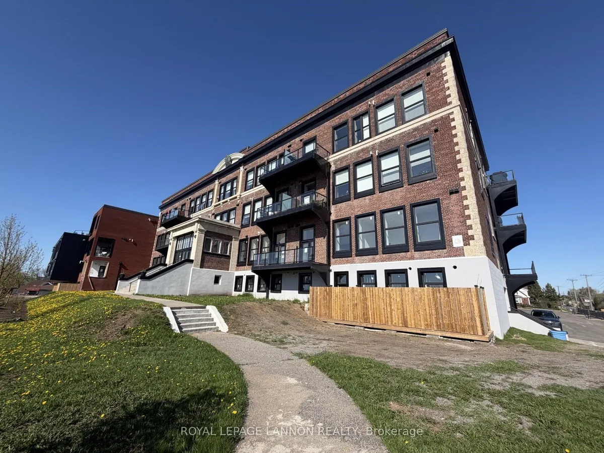 Condo Apartment in Thunder Bay
