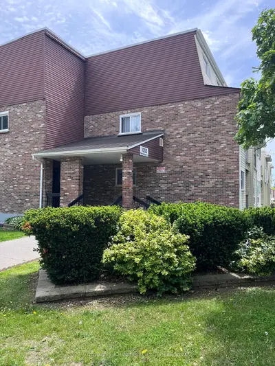 Condo Apartment in Kingston
