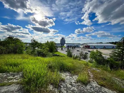 Vacant Land in Kenora