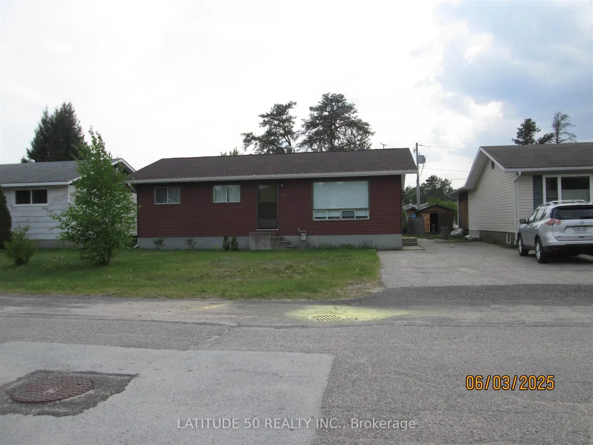 Detached in Ignace