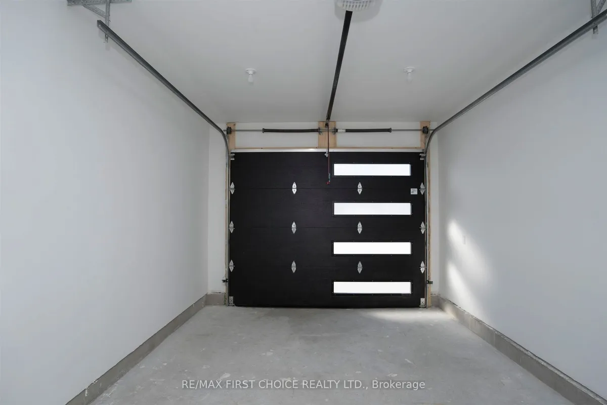 Semi-Detached in Thunder Bay
