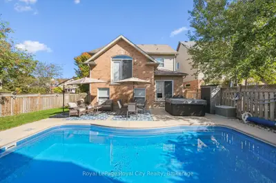 Detached in Guelph