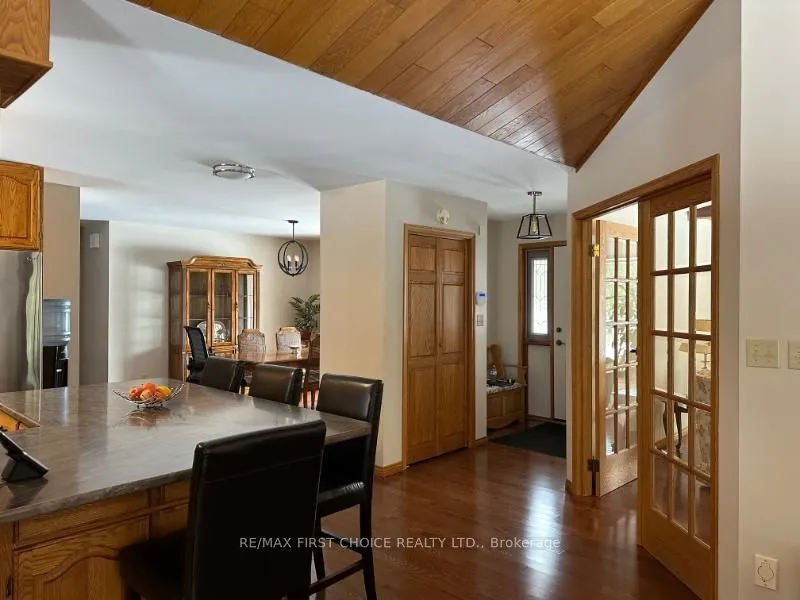 Detached in Oliver Paipoonge