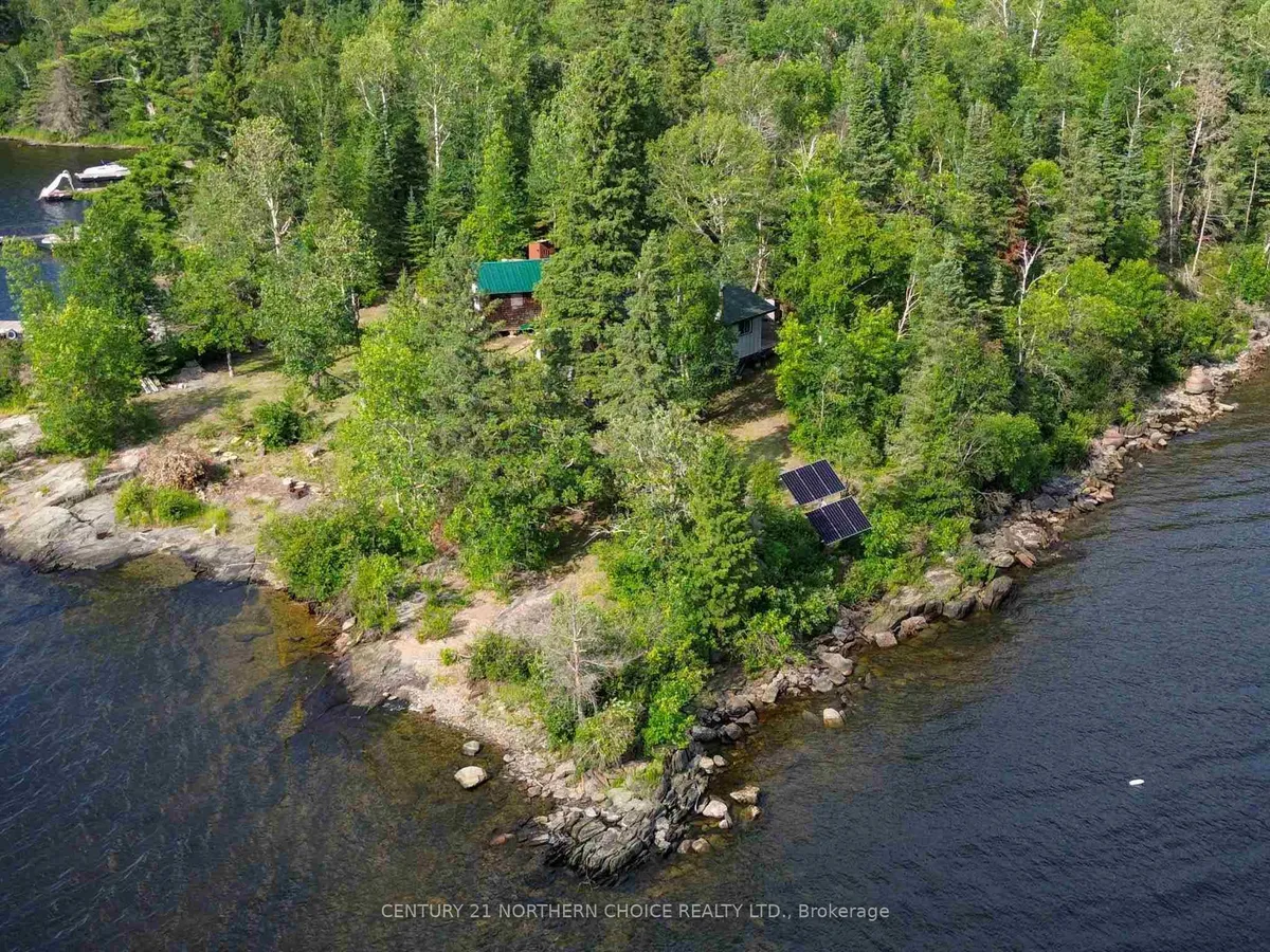 Detached in Kenora Remote Area